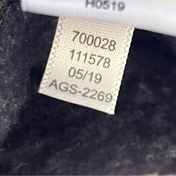 Coco & Tashi Rescue is  my Favorite Breed Graphic Pullover Dog Cat Shirt Sz S - Picture 9 of 16